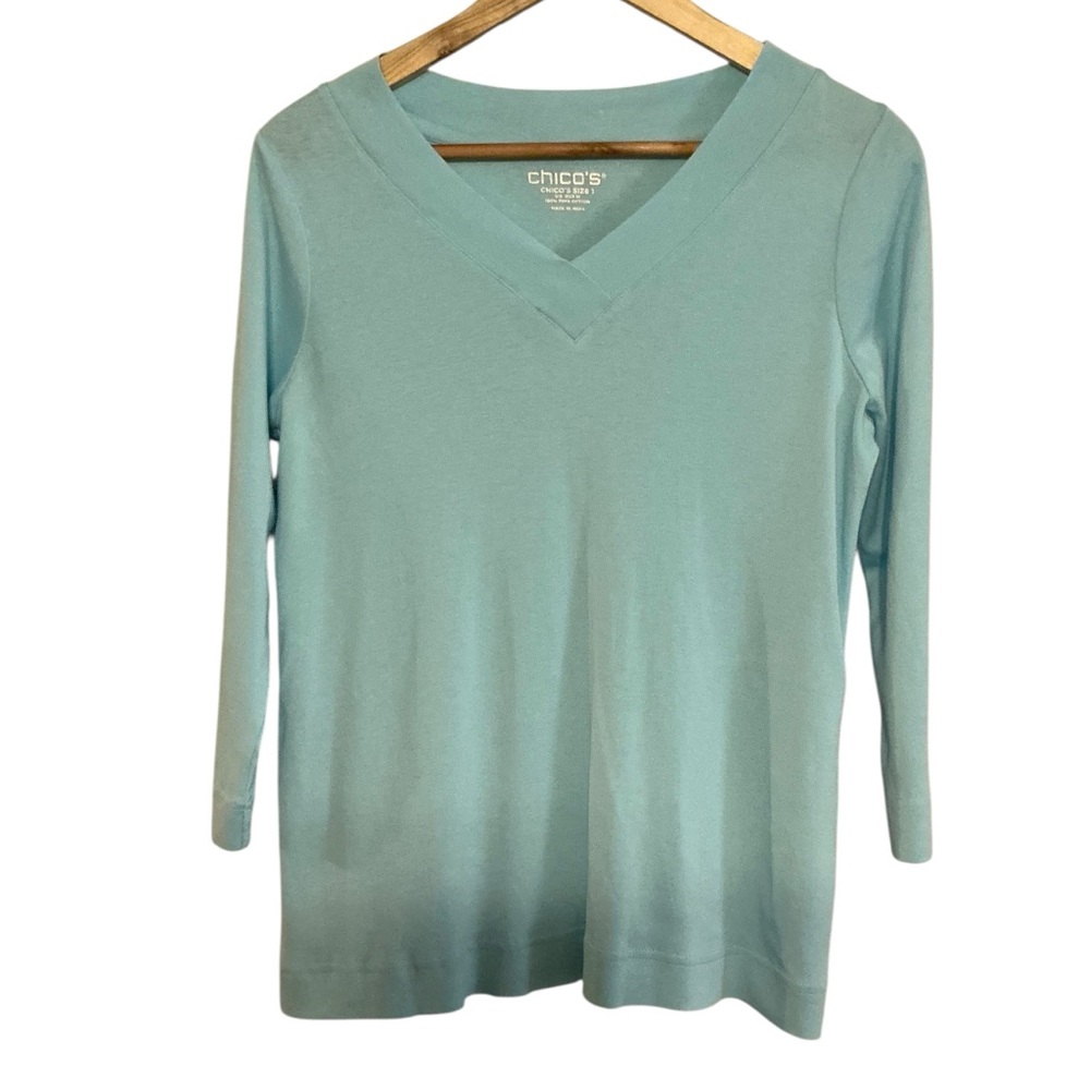 Chico's Light Blue V-Neck‎ Blouse